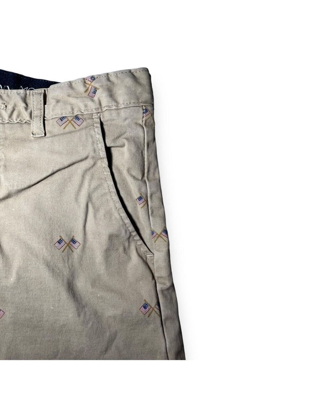 Crown & Ivy Boy’s Motion Flex Khaki Shorts American Flag Print Size 12R - Picture 2 of 6